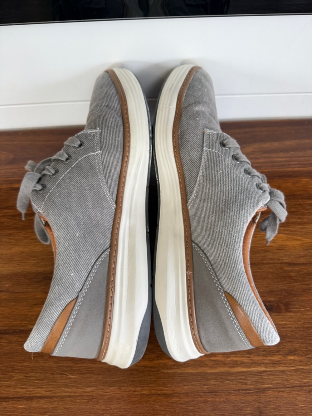 Skechers Size 12 Gray Casual Sneakers Lace-Up Comfort Lightweight Men’s Shoes - Picture 5 of 7